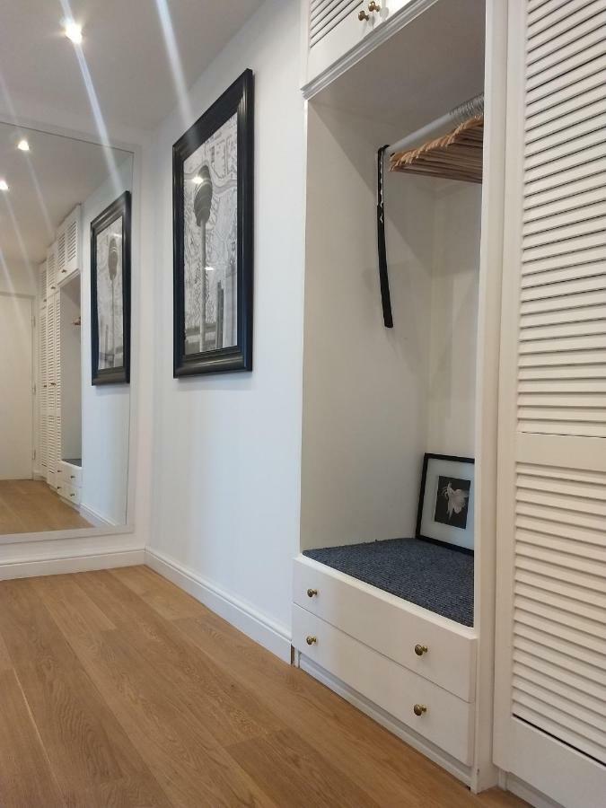 Rema Ferienwohnung Schwedenplatz Вена Экстерьер фото
