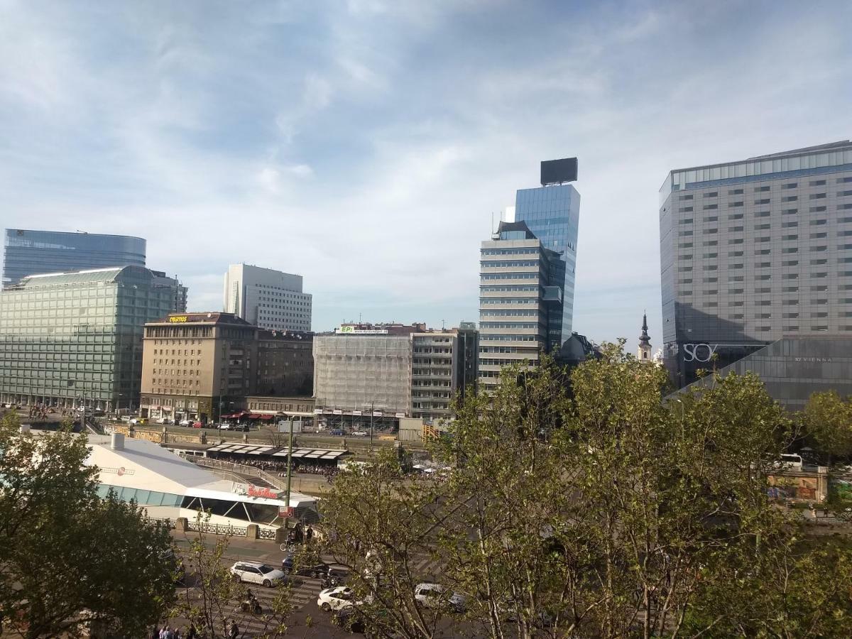 Rema Ferienwohnung Schwedenplatz Вена Экстерьер фото