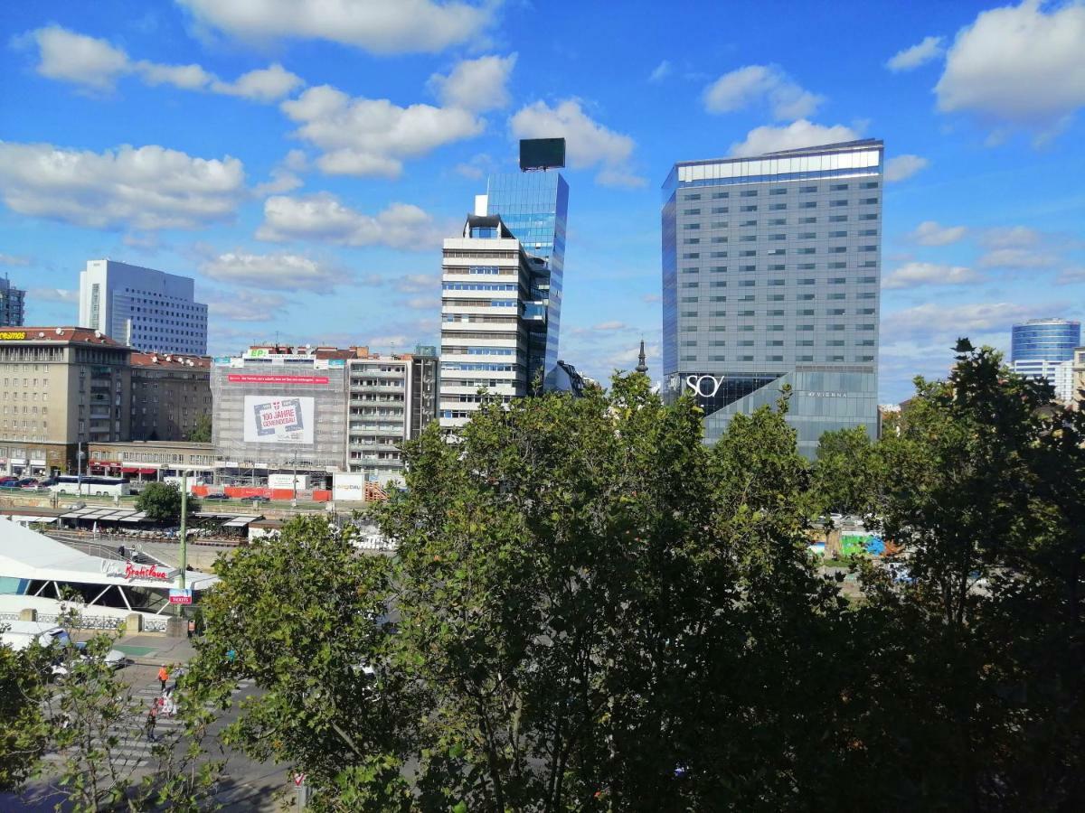 Rema Ferienwohnung Schwedenplatz Вена Экстерьер фото
